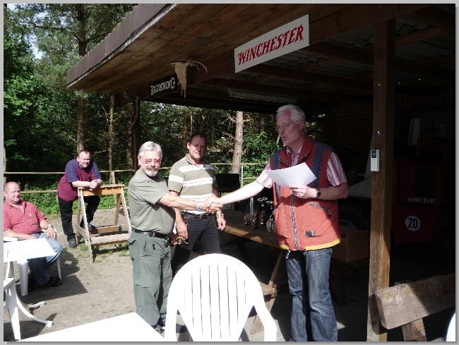 22_Benchrest-Hoehn-2009.jpg