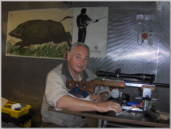 048_Benchrest-Hoehn-2009.jpg