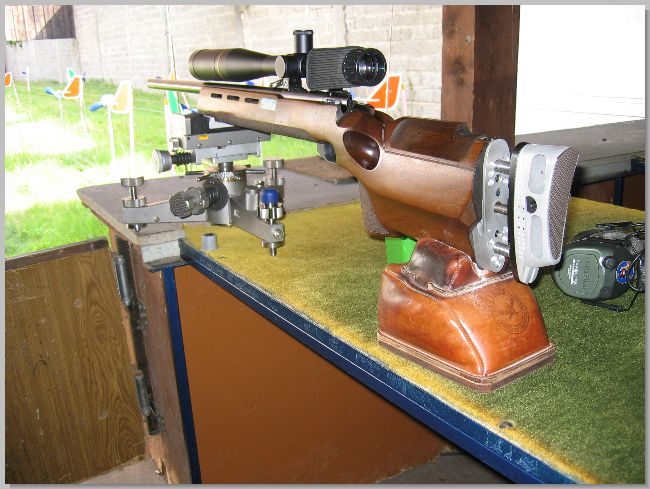 16_BR50_Benchrest-RM-2009.jpg